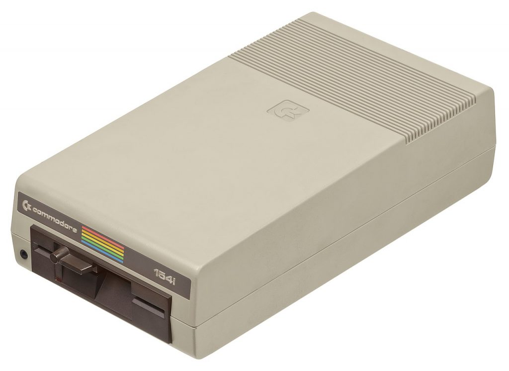 1280px-Commodore-64-1541-Floppy-Drive-01